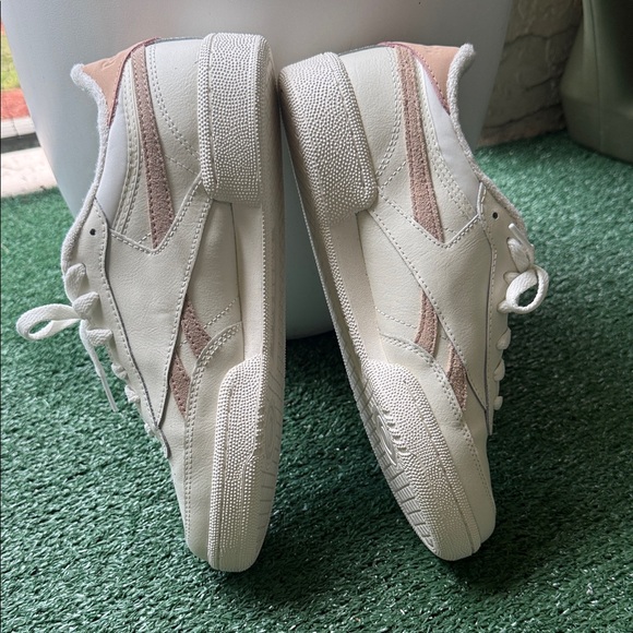 Reebok Women's Cream and Pink Sneakers - Picture 3 of 10